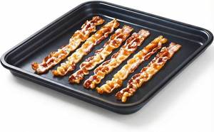lot 4718 image: MACONEE Microwave Bacon Cooker & Crisper Pan   Large Nonstick Square Metal Tray for Crispy Bacon, Reheating Pizza & Snacks   Dishwasher Safe Grill Plate (Requires MediumLarge Microwave)