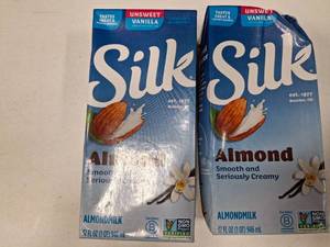 lot 4753 image: Two cartons Silk Shelf-Stable Unsweetened Vanilla Almond Milk, 1 Quart