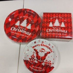 lot 6842 image: Gezond 200 pcs Christmas paper plate set