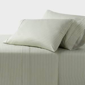 lot 1324 image: Queen 4 Piece 400 Thread Count Performance Sheet Set Green Stripe - Threshold - Retail $55