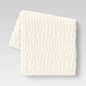 lot 1402 image: 50x60 Ruched Faux Rabbit Fur Throw Blanket Cream - Threshold Plush, Reversible, Home Decor - Retail $60