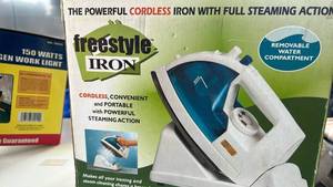 lot 50515 image: FreeStyle Cordless Steam Iron with Removable Water Compartment