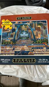 lot 50549 image: Dowdle Folk Art St. Louis Skyline 500 Piece Jigsaw Puzzle