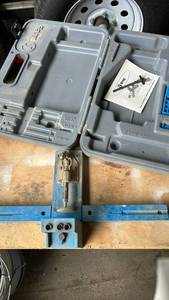 lot 50555 image: Kreg Pocket Hole Jig with Step Blocks and Clamp