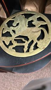 lot 50588 image: Brass Horse Trivet Hot Plate
