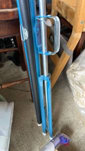 lot 50597 image: Aluminum pull down screen on stand