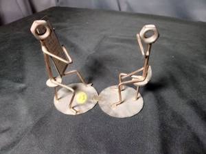lot 4663 image: Set of 2 Metal Wire Figure Sculptures with Stone Base