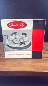 lot 40528 image: Spin-it Horse Racing Game