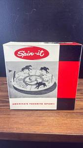 lot 40529 image: Spin-it Horse Racing Board Game