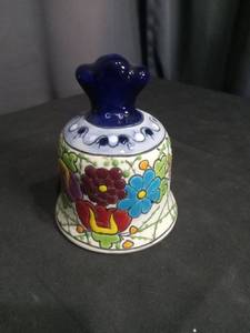 lot 3913 image: Hand Painted Talavera Mexican Ceramic Bell