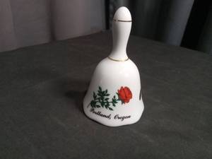 lot 3919 image: Portland Oregon Rose Bell