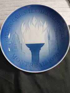 lot 2277 image: 1986 Olympic Games Torch B&G Copenhagen Plate