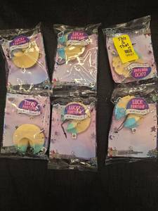 lot 5030 image: Lucky Fortune Wear Your Luck  lot of 6