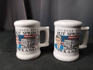 lot 4756 image: Bill Clinton Hot Springs Arkansas Presidential Commemorative Coffee Mugs Set of 2 salt and pepper shaker set