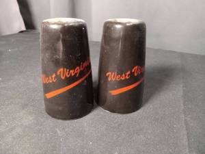 lot 4833 image: West Virginia Black Glass Salt and Pepper Shakers Set