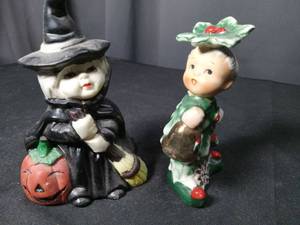lot 4841 image: Ceramic Holiday Figurines Set Witch and Holly Character