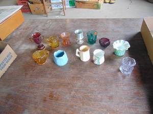 lot 4403 image: Selection of Toothpick holders