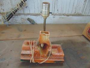 lot 4419 image: Chimney themed Table lamp