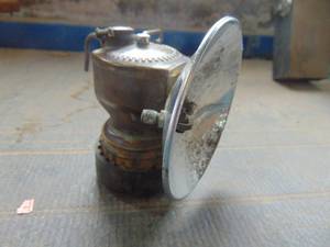 lot 4474 image: Metal Miners lamp