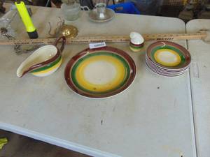 lot 4476 image: Mojave China Pieces