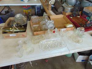 lot 4477 image: Selection of EAG Clear Glass