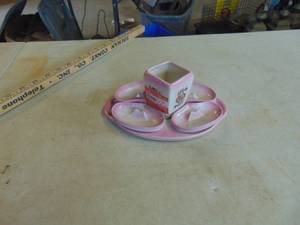 lot 4501 image: German - Cigarette Holder and Ashtrays - 1 damaged
