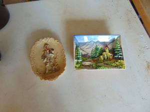lot 4506 image: Chalkware and Ceramic Decor Pieces
