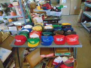 lot 4546 image: Huge Selection of Trucker Caps