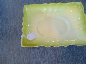 lot 4569 image: Square Dish - 10