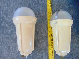 lot 4576 image: 2 - Vintage Fire Extinguishers