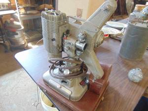 lot 4591 image: Regal K109 8mm Film Projector