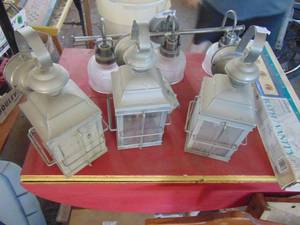 lot 4598 image: Selection of Modern Light Fixtures - some New in Box