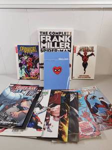 lot 118 image: Spider-Man Comic Book Collection with Complete Frank Miller Hard Cover