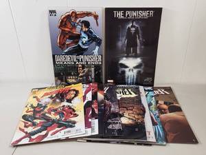 lot 123 image: Marvel Comics Collection Daredevil Punisher TPBs and Single Issues