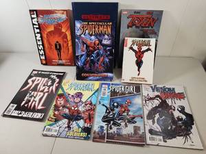 lot 181 image: Marvel Spider-Man Comic Collection with Trade Paperbacks and Issues
