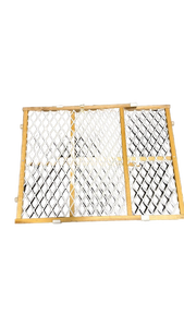 lot 4471 image: Wooden Baby Safety Gate with Diamond Pattern - Retail $25