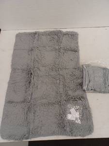 lot 13190 image: Gray Fluffy Rug, Approximately 22x33, 2 Pack