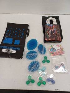 lot 13251 image: Miscellaneous Lot Of Items