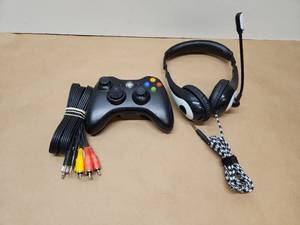 lot 24 image: Xbox 360 Controller with Gaming Headset and AV Cables