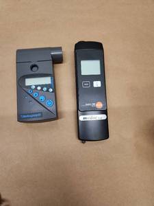 lot 36 image: Vitalograph 6300 Spirometer and Testo 720 Temperature Meter Bundle