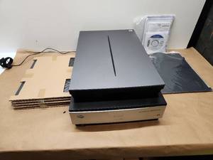 lot 57 image: Epson Perfection V800 Photo Flatbed Scanner