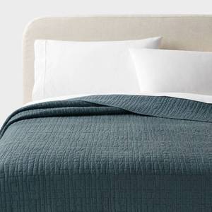 lot 1489 image: FullQueen TENCEL Quilt Slate Blue - Threshold OEKO-TEX Certified, Cooling, Woven Lyocell Coverlet - Retail $89