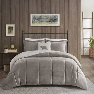 lot 1558 image: Woolrich 4pc King Alton Plush to Faux Shearling Down Alternative Reversible Comforter Set GrayIvory Rustic, Hypoallergenic, Heavyweight Fabric - Retail $354
