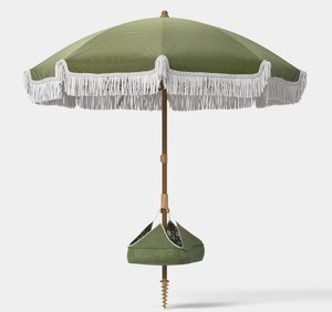 lot 1426 image: 6 Round Beach Umbrella with Fringe Green - Threshold - Retail $60