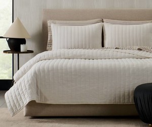 lot 1434 image: Jeremiah Brent Home FullQueen Channel Rice Stitch Gauze Quilt Cream