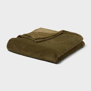 lot 1680 image: FullQueen Ultra Plush Blanket Green - Threshold - Retail $40