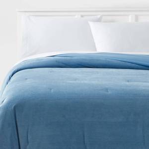 lot 1689 image: FullQueen Corduroy Plush Comforter Blue - Room Essentials Lightweight, Machine Washable, OEKO-TEX Certified - Retail $45