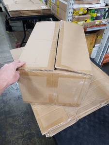 lot 1719 image: 22x15x12in Moving Boxes 5pk