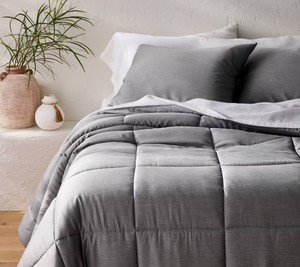 lot 1677 image: KingCalifornia King Rayon from Bamboo Comforter Set Dark Gray - Casaluna MISSING ONE PILLOW CASE - Retail $164