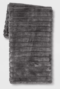 lot 1715 image: Textured Faux Fur Reversible Throw Blanket Gray - Threshold - Retail $25